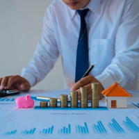 finance-money-concept-money-coin-stack-growing-graph-with-sunlight-investment_2361-958